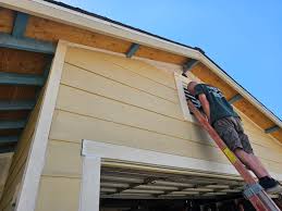 Best Siding Removal and Disposal  in Edgewood, WA